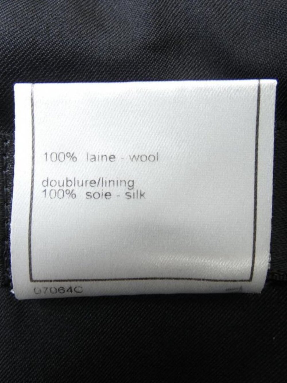 Chanel 98 P Suit Vintage - Picture 6 of 12